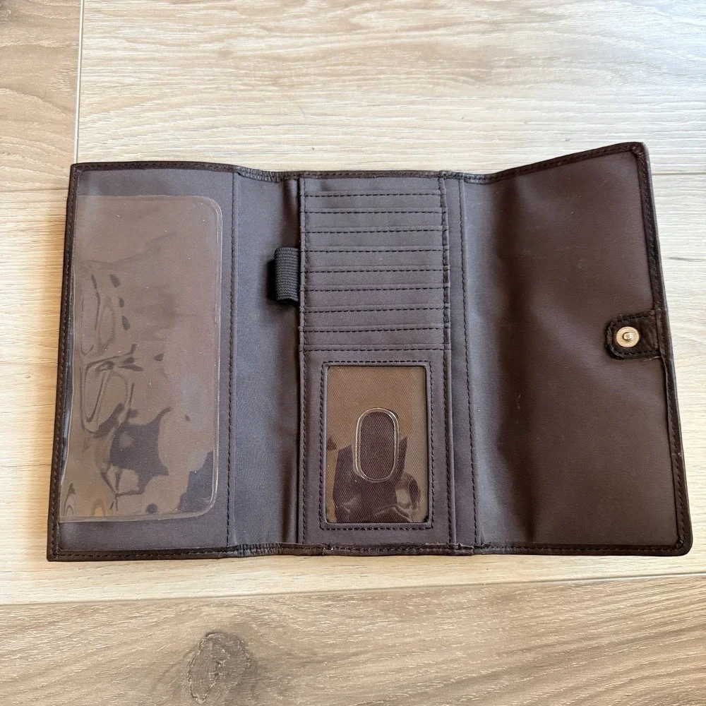 Fossil Women's Vintage Patchwork‎ Leather Trifold Wallet